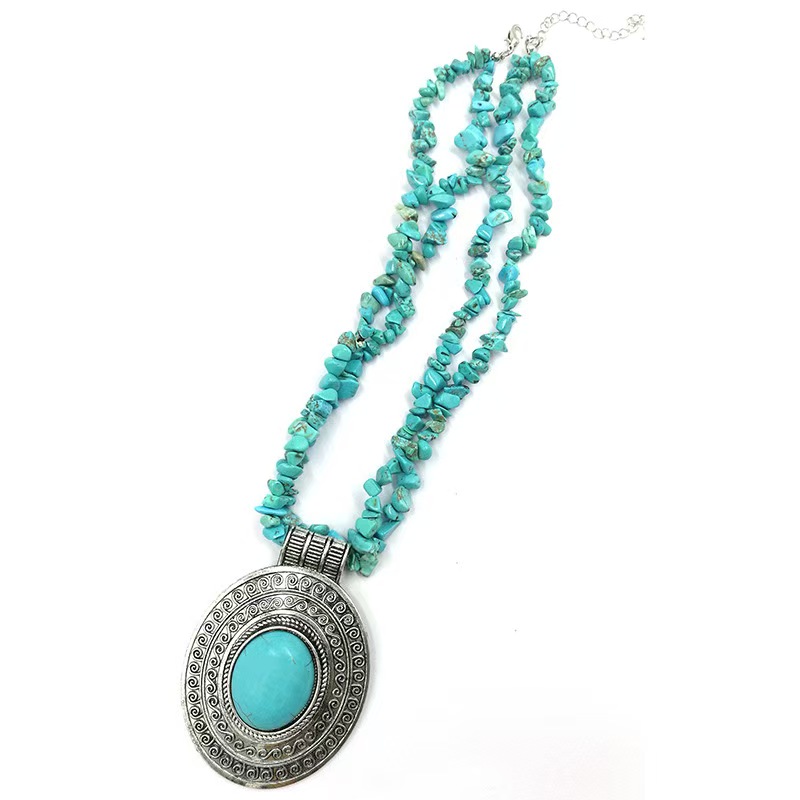 Vintage Chic Turquoise Necklace 