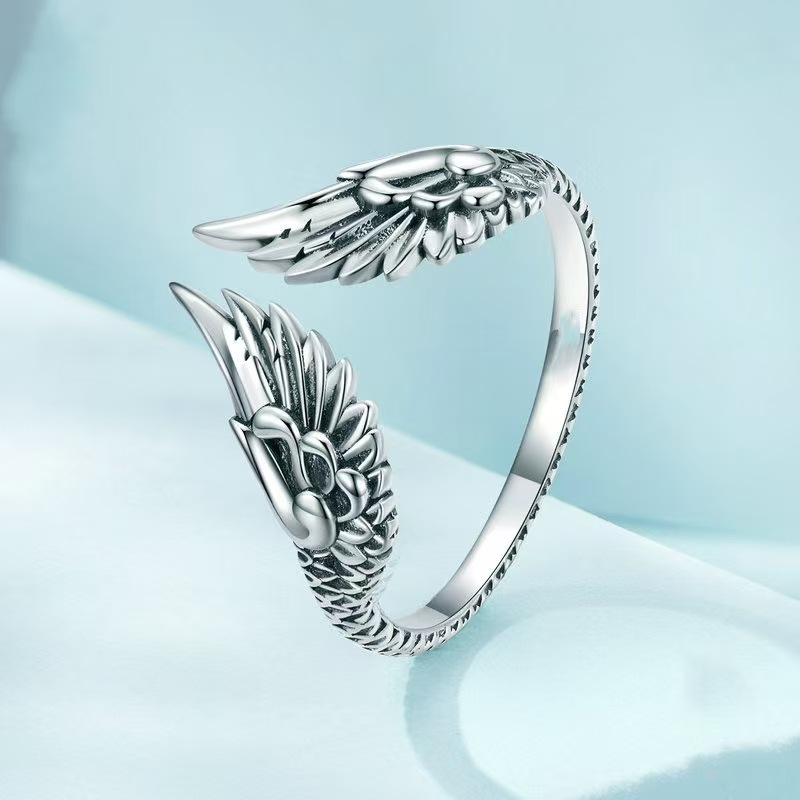 Vintage Classic Angel Wings Adjustable Ring