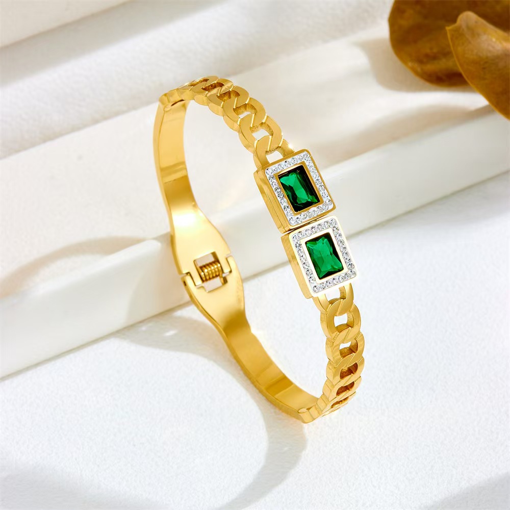 Trendy Retro-Inspired Emerald Zircon Stainless Steel Bracelet 