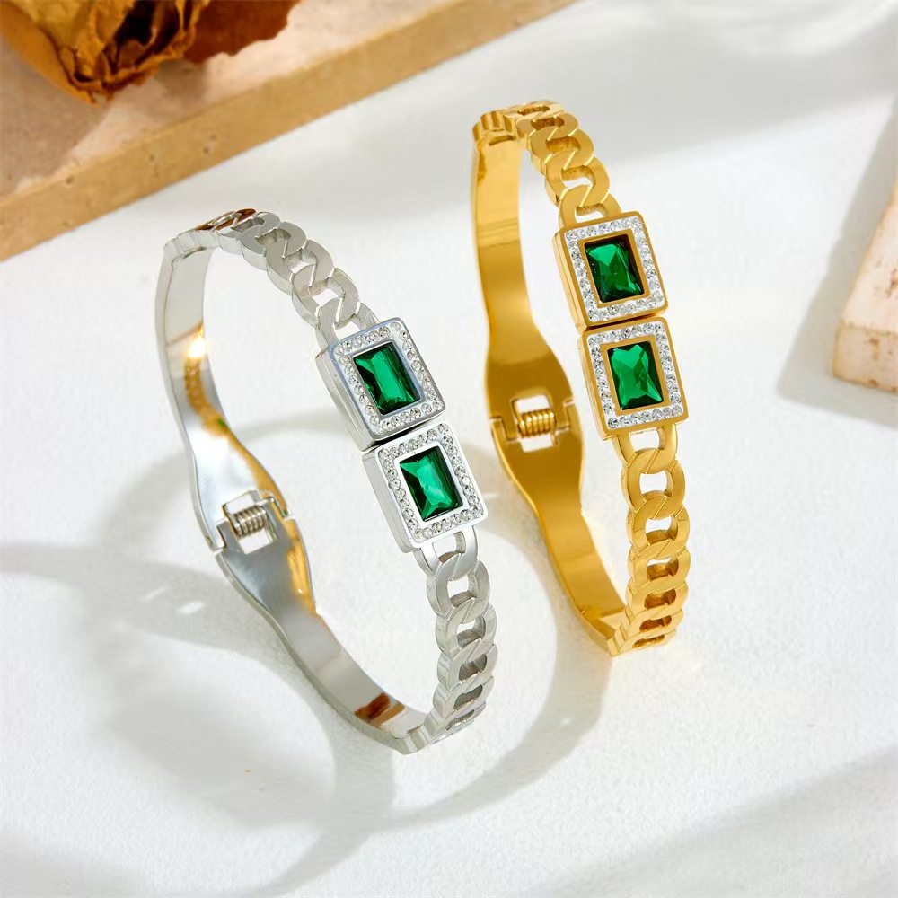 Trendy Retro-Inspired Emerald Zircon Stainless Steel Bracelet 