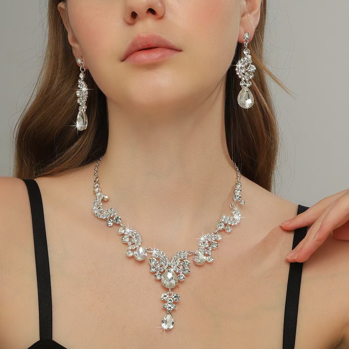 Rhinestone Teardrop Bridal Necklace and Earring Set