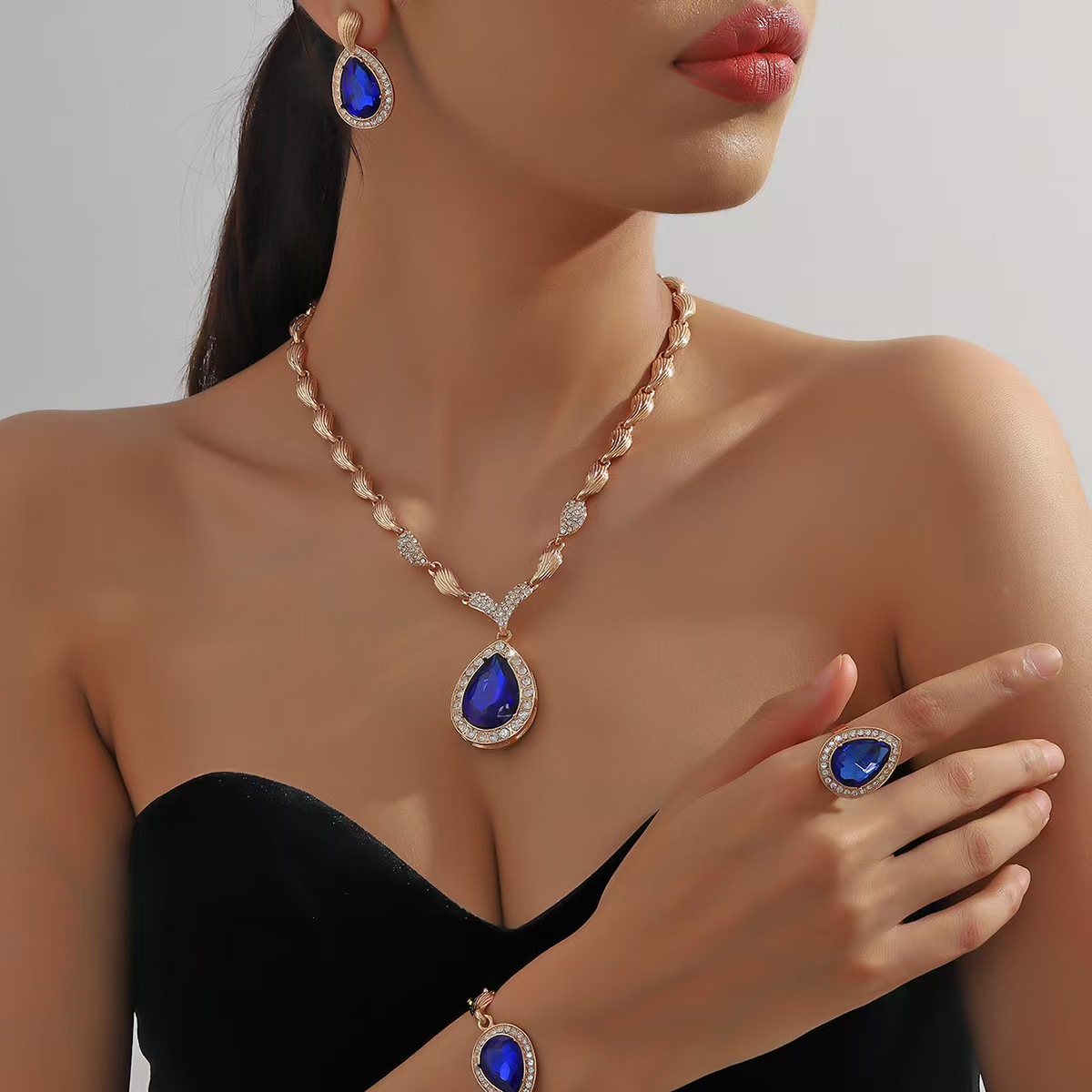 Vintage Fashion Alloy Jewelry set