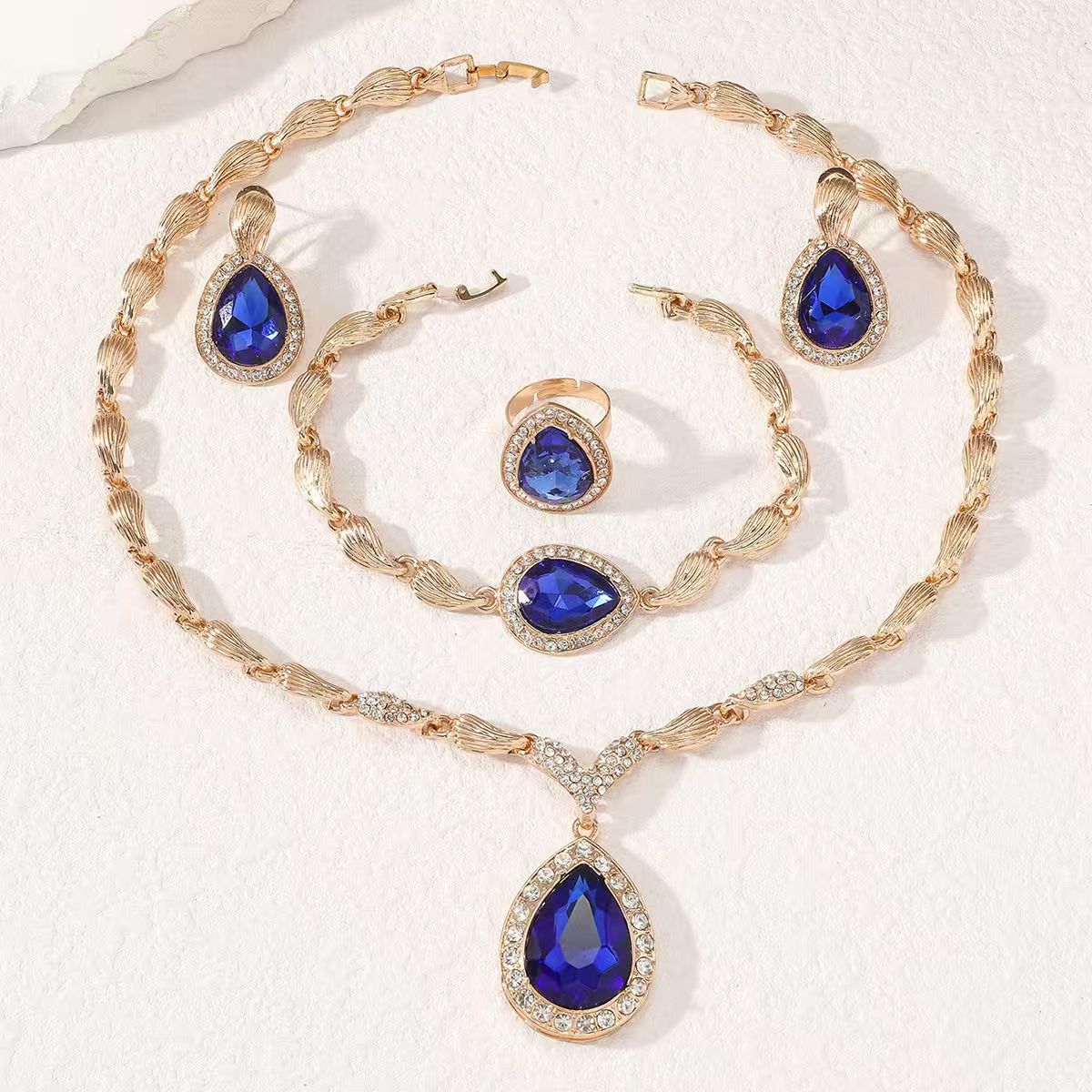 Vintage Fashion Alloy Jewelry set