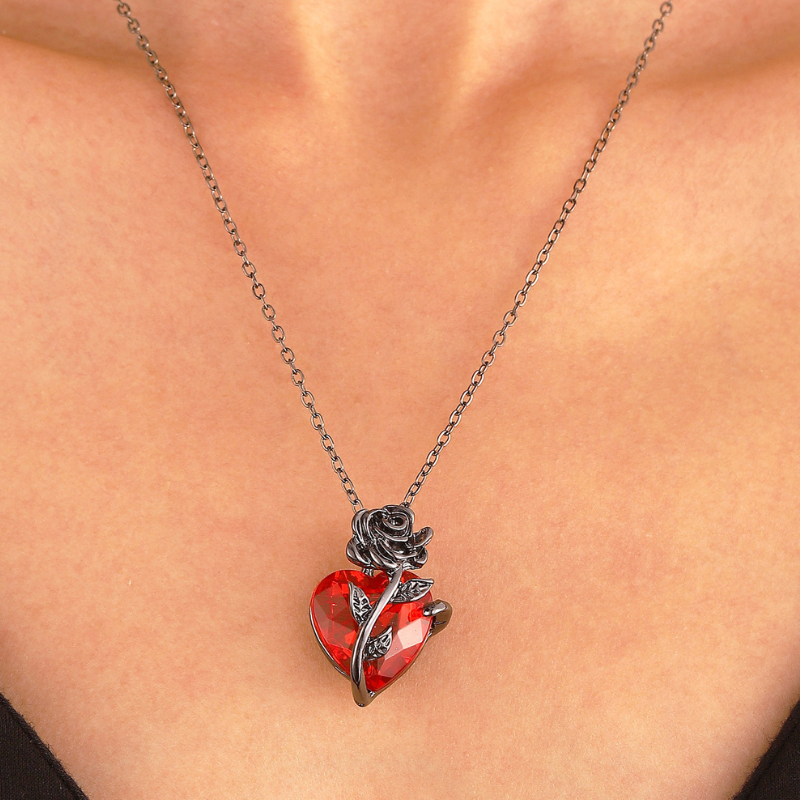 European and American-inspired dark gothic rose necklace