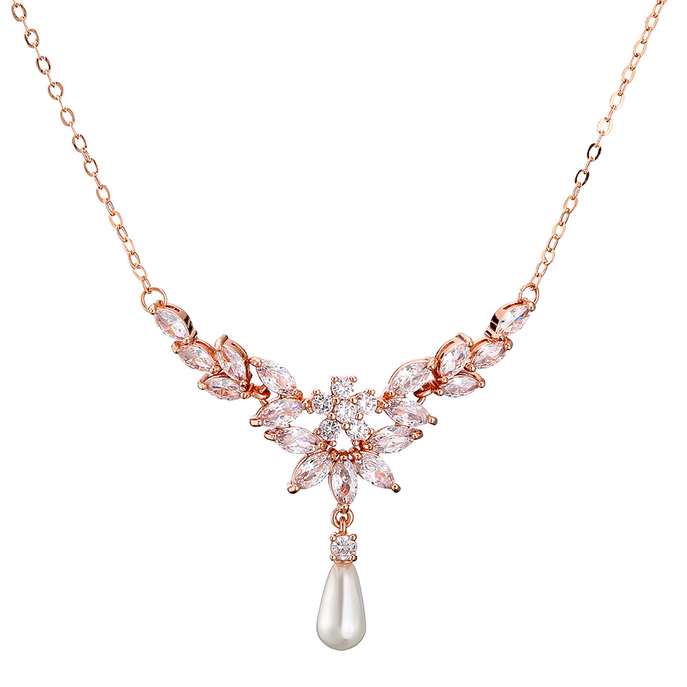 Elegant Pearl Pendant Necklace with Vintage Leaf and Zircon Design