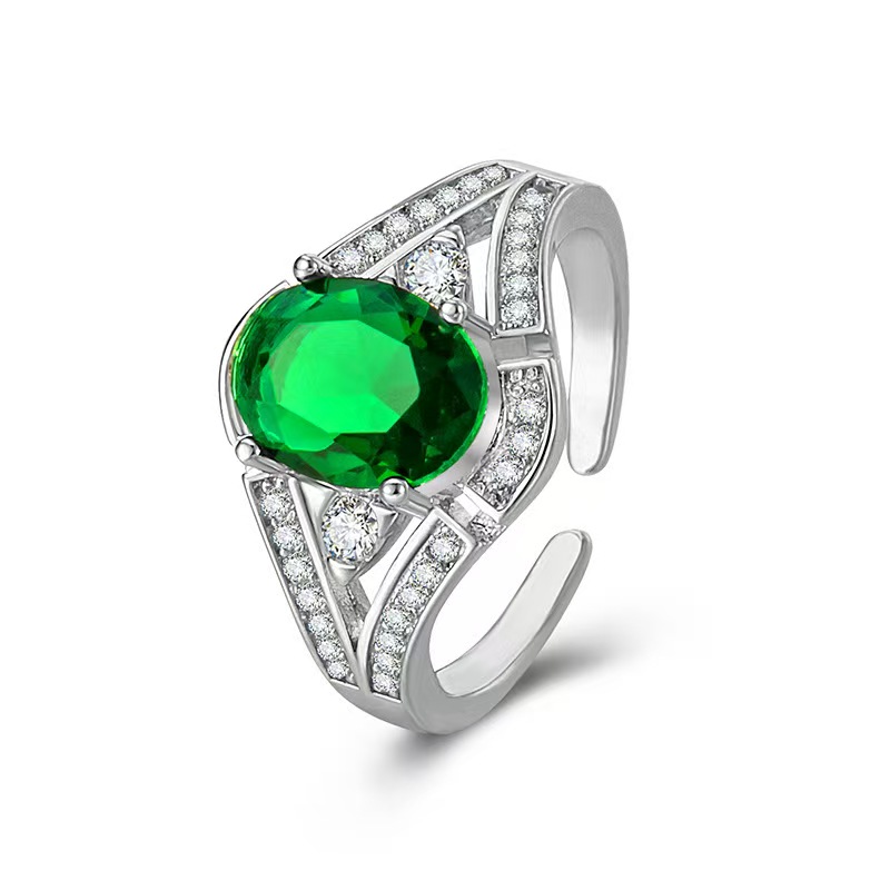 Fashion Zirconia Copper Ring with Pigeon Egg Design